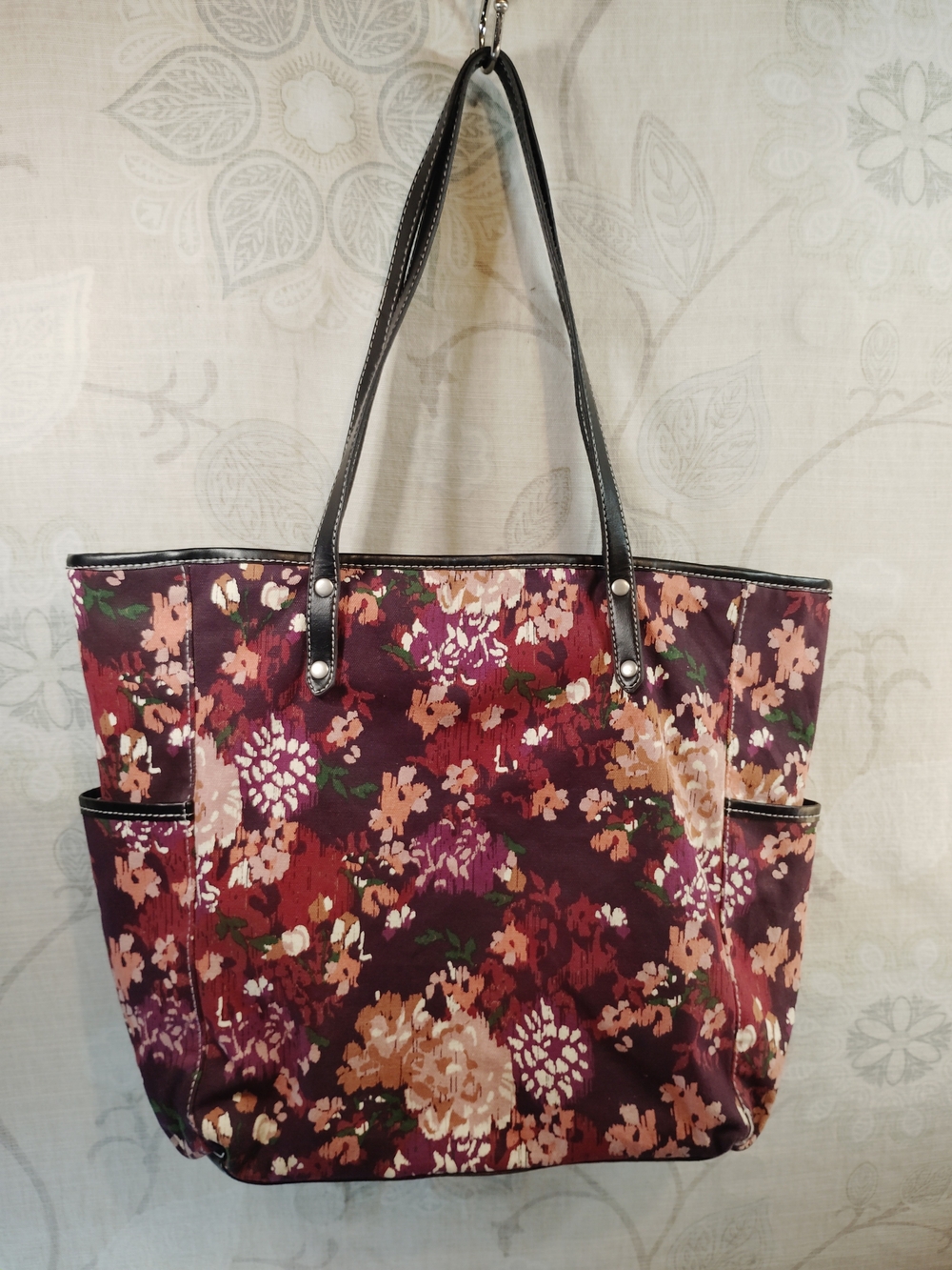 Merona Plum Floral Shoulder Tote with Black Straps
